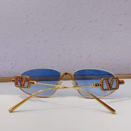 Picture of Valentino Sunglasses _SKUfw75731597fw